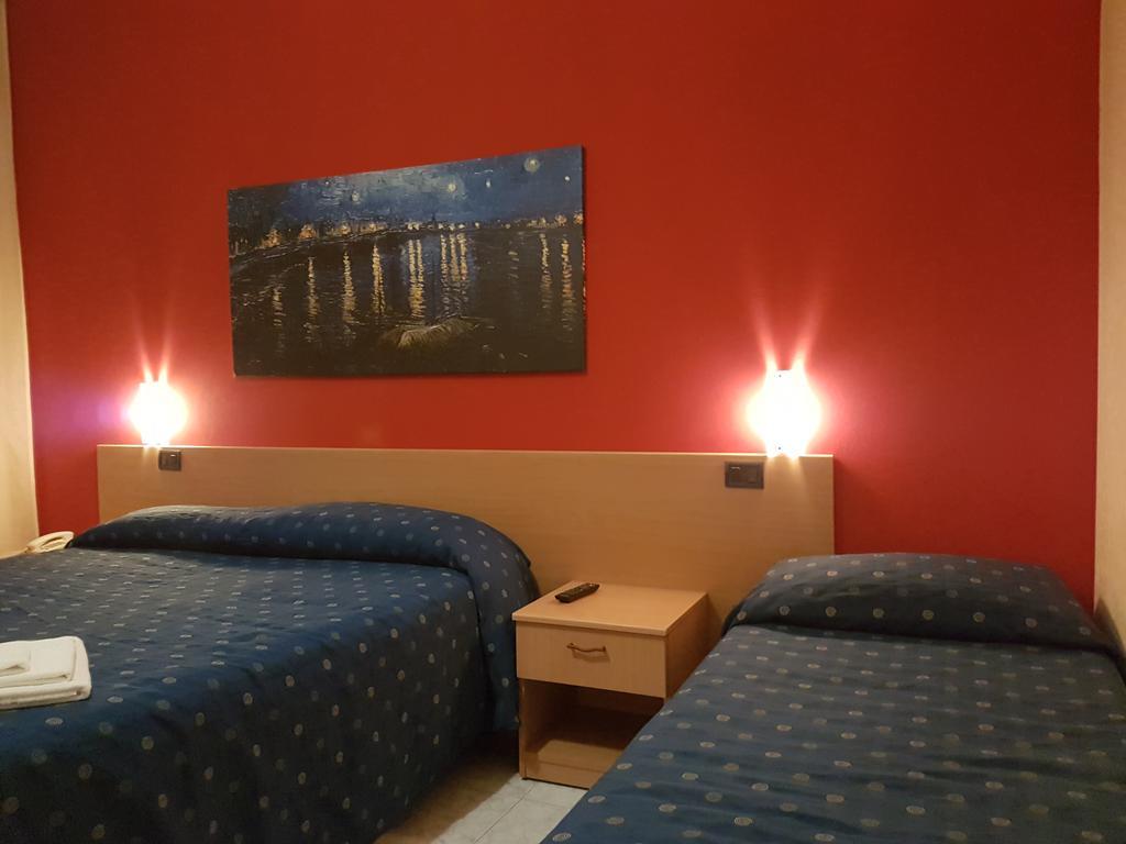 Hotel Il Riccio Порто-Чезарео Экстерьер фото