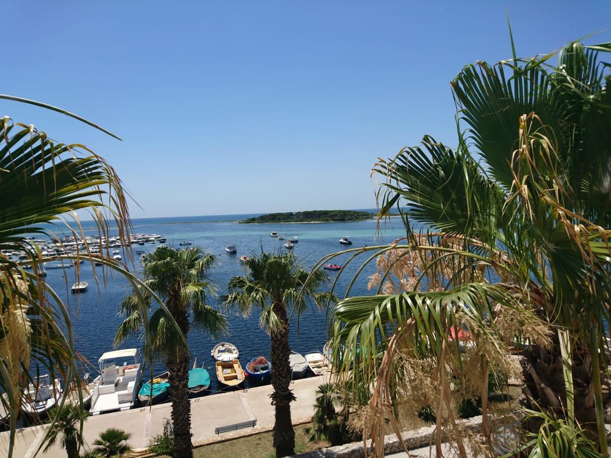 Hotel Il Riccio Порто-Чезарео Экстерьер фото